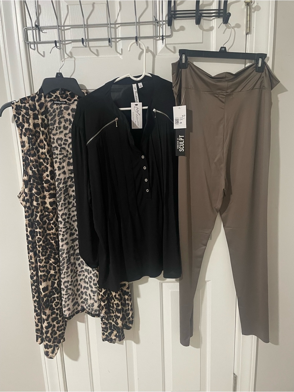 High-Waist Ponte Leggings in Taupe 2x duster vest 2x hemish USA 2x top nwt